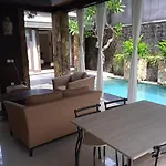 Villa Samatha